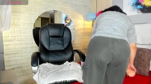 Snapshot of sussy__stone chatting on May 28, 2026, 12:13 pm online show from May 28, 2026, 12:13 pm
