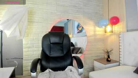 Snapshot of sussy__stone chatting on May 29, 2026, 12:03 pm online show from May 29, 2026, 12:03 pm