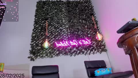 Sussy online show from February 28, 2025, 9:33 pm