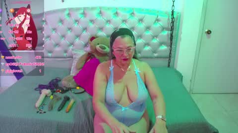 Snapshot of sussy_perez_ chatting on January 21, 2025, 9:46 pm Sussy online show from January 21, 2025, 9:46 pm