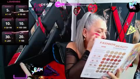 Snapshot of sussy_perez_ chatting on March 5, 2025, 4:02 am Sussy online show from March 5, 2025, 4:02 am
