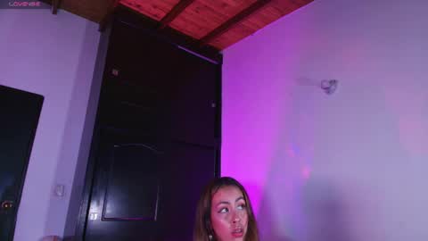 Snapshot of susy_rosse777 chatting on July 17, 2026, 11:42 pm Susy online show from July 17, 2026, 11:42 pm