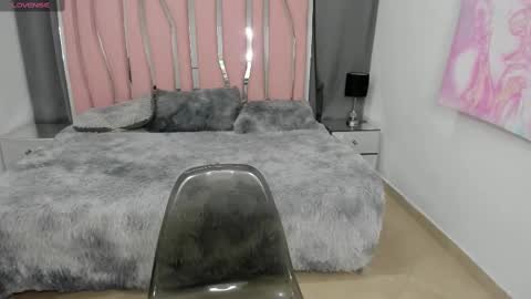 Susy online show from March 5, 2025, 6:45 pm