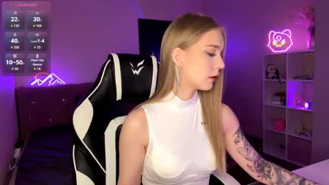 Jessica online show from April 15, 2026, 1:07 pm