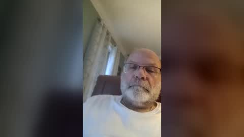 Snapshot of suthernguy54 chatting on July 7, 2026, 11:03 am suthernguy54 online show from July 7, 2026, 11:03 am