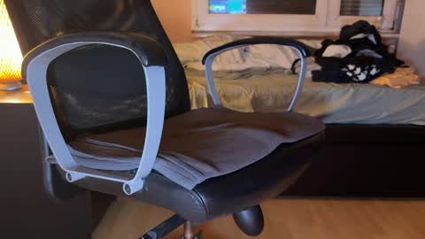 sutlac90 online show from December 23, 2024, 1:18 am