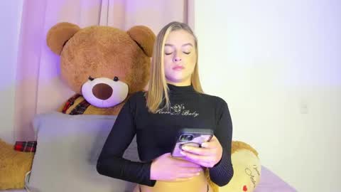 suzan__cooper2 online show from January 20, 2025, 5:59 pm