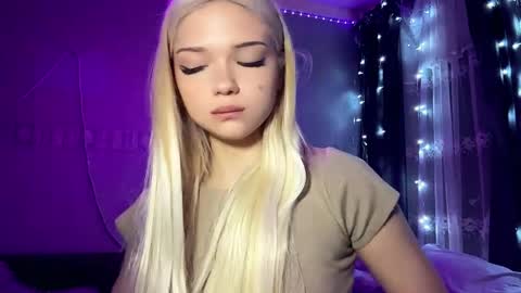 Stacy online show from April 8, 2026, 10:43 pm