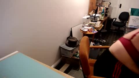 Snapshot of suziestardust chatting on January 6, 2026, 3:16 pm suzie stardust online show from January 6, 2026, 3:16 pm