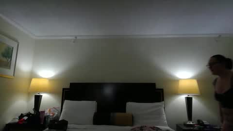 SuzukiBunny online show from December 29, 2024, 9:52 pm