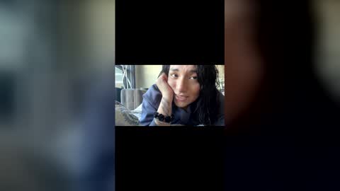 Snapshot of suzyishellawet chatting on November 25, 2025, 7:36 pm Suzy online show from November 25, 2025, 7:36 pm