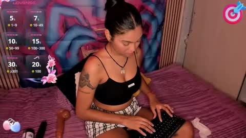 Snapshot of suzzann_rugg chatting on September 21, 2025, 8:43 pm suzzann_rugg online show from September 21, 2025, 8:43 pm