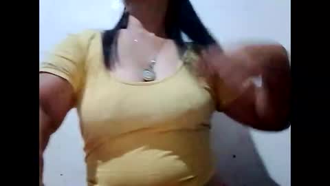 suzzie_hot online show from January 27, 2025, 7:03 pm