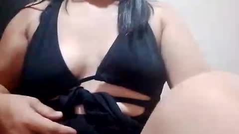 suzzie_hot online show from October 26, 2025, 10:32 am