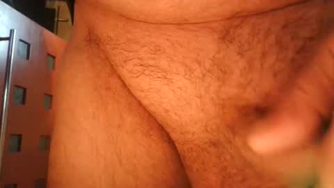 Snapshot of sven1405 chatting on February 18, 2026, 8:21 am sven1405 online show from February 18, 2026, 8:21 am