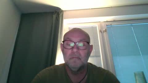 svenskdaddy online show from January 25, 2025, 7:28 am