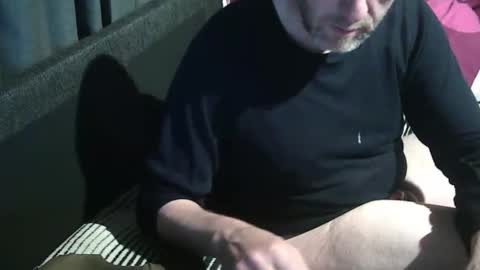 ArnSwart online show from October 5, 2025, 12:53 am