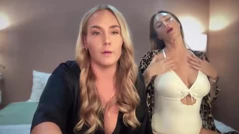 Swedish Candii online show from January 11, 2026, 1:54 am