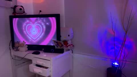 Valeria online show from April 28, 2026, 7:41 pm