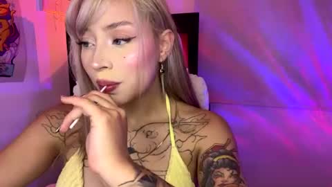 Snapshot of sweeetbabyy22 chatting on July 1, 2026, 2:57 am Valeria online show from July 1, 2026, 2:57 am