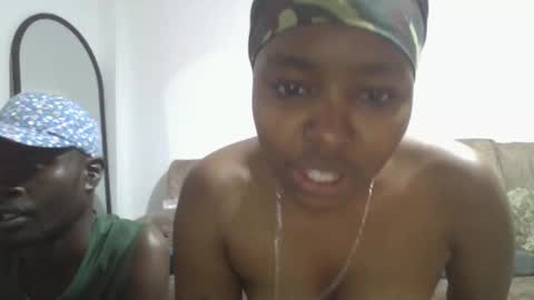 Snapshot of sweerie20 chatting on December 17, 2025, 8:31 am sweerie20 online show from December 17, 2025, 8:31 am