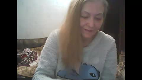 Snapshot of sweet4blonde609 chatting on February 24, 2026, 5:00 pm sweet4blonde609 online show from February 24, 2026, 5:00 pm