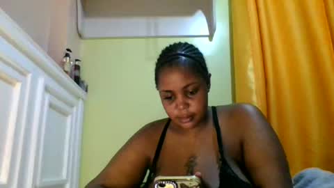 sweet52537 online show from March 18, 2026, 6:22 pm