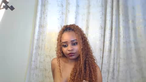 Snapshot of sweet69temptress chatting on July 15, 2026, 6:35 pm sweet69temptress online show from July 15, 2026, 6:35 pm