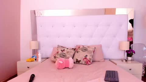 Abby online show from October 6, 2025, 7:44 pm