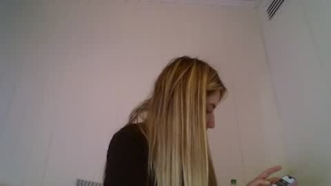 Sweet  alana online show from October 8, 2025, 10:51 pm