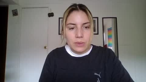 Sweet  alana online show from October 23, 2025, 8:29 pm