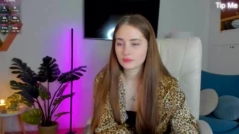 Sweet  Amily online show from November 9, 2025, 8:45 am