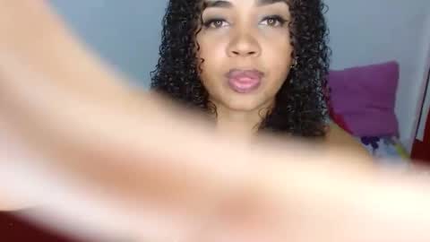 Sweet Candy  online show from February 16, 2025, 1:25 am