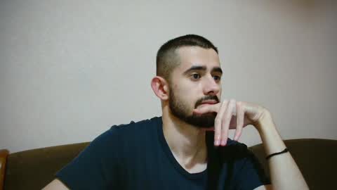 BredEmiliya online show from December 10, 2024, 6:38 pm