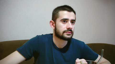 BredEmiliya online show from December 27, 2024, 4:47 am