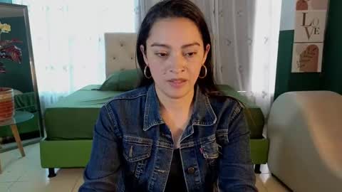 sweet_ahinara online show from February 5, 2025, 7:20 pm