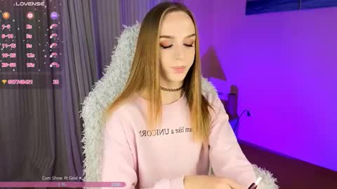 Call me Alis   online show from October 23, 2025, 4:39 pm