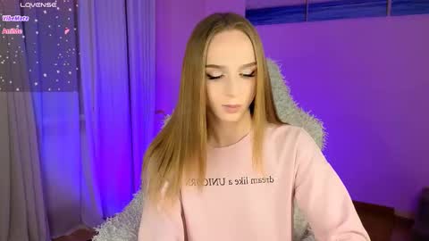 Call me Alis   online show from October 25, 2025, 5:19 pm