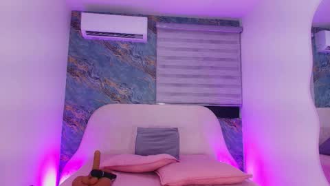 Ariel online show from March 27, 2026, 3:34 am