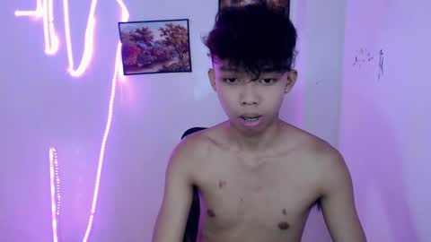 Snapshot of sweet_axcel143 chatting on July 13, 2026, 4:10 pm AXCEL online show from July 13, 2026, 4:10 pm