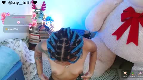 Tutti  online show from December 10, 2024, 3:01 pm