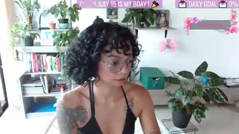 Tutti  online show from June 28, 2026, 10:05 pm