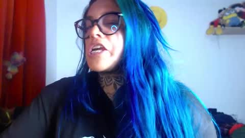 Bubbles online show from December 15, 2025, 2:16 am