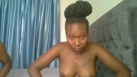 Camila online show from November 6, 2025, 5:19 am