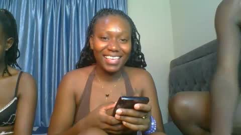 Camila online show from January 8, 2026, 10:01 pm