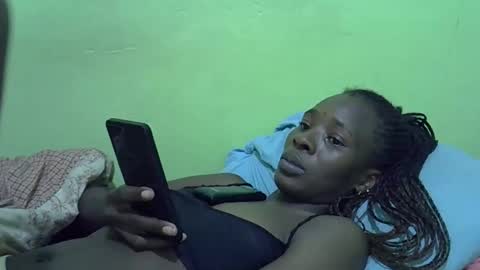 sweet_candie01 online show from February 7, 2026, 6:44 pm