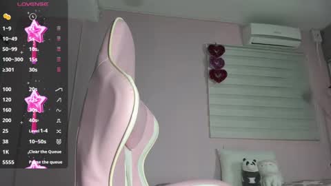 Snapshot of sweet_couples1 chatting on January 16, 2025, 7:10 pm sweet_couples1 online show from January 16, 2025, 7:10 pm