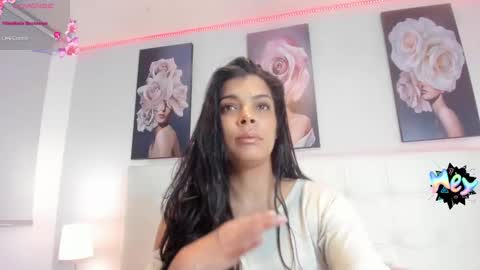 Snapshot of sweet_dreamses chatting on January 16, 2025, 12:20 pm Kendra online show from January 16, 2025, 12:20 pm