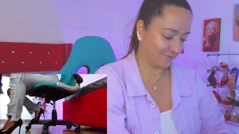 Sweet Evans online show from October 5, 2025, 2:32 am