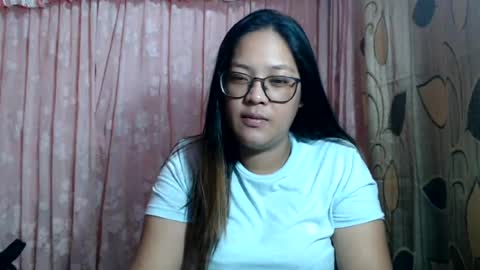 sweet_freya1999 online show from July 21, 2026, 12:24 am